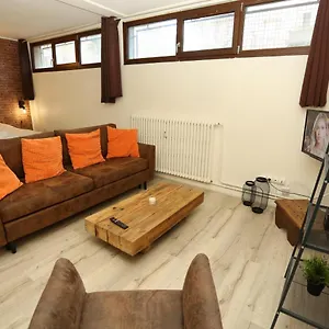 https://au-pied-des-volcans-chamalieres.hotels-rhonealpes.com